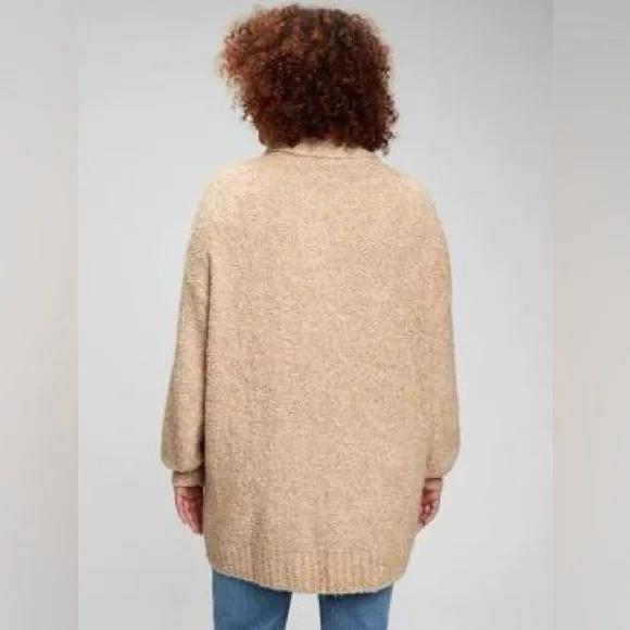 NWT GAP Cozy Boucle Turtleneck Tunic Sweater Wheat Beige L Cowl Neck Warm Knit - Picture 4 of 16